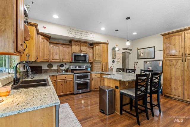 5209 Green Valley Place, Nampa, ID 83686