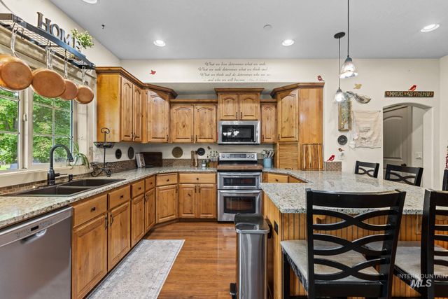 5209 Green Valley Place, Nampa, ID 83686