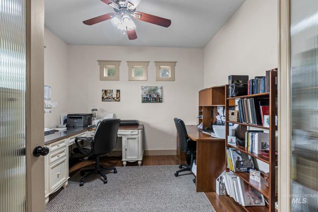 5209 Green Valley Place, Nampa, ID 83686