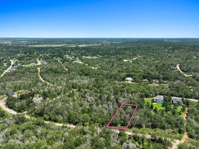 242 Bali Hai LN, Bastrop, TX 78602