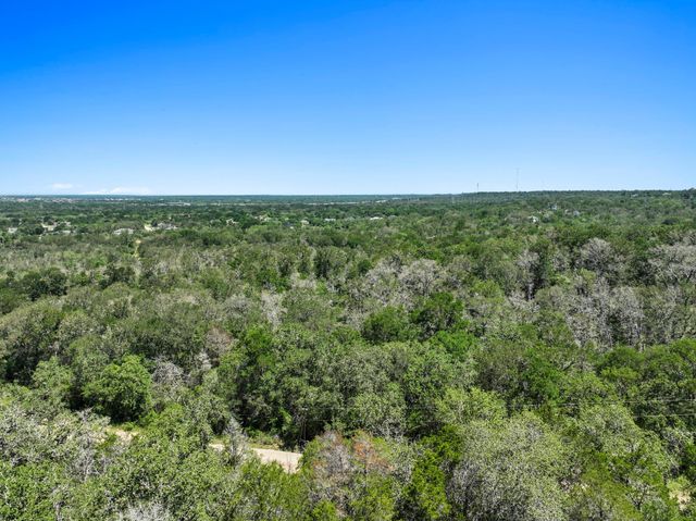 242 Bali Hai LN, Bastrop, TX 78602