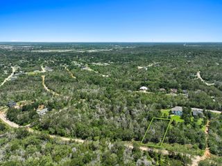 242 Bali Hai LN, Bastrop, TX 78602