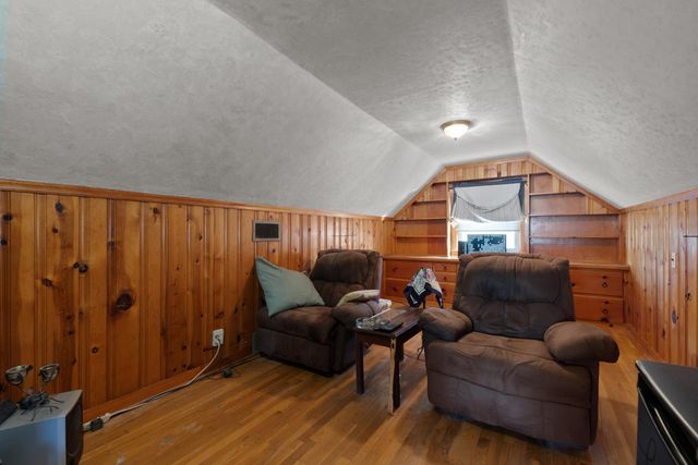 4146 Sexton Drive, Columbus, OH 43228