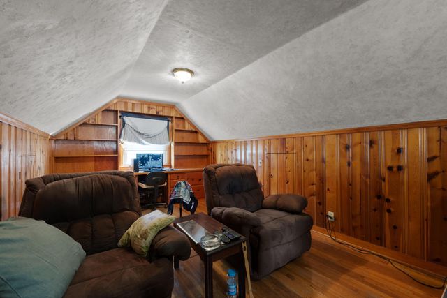 4146 Sexton Drive, Columbus, OH 43228