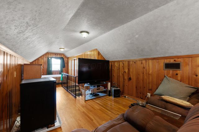 4146 Sexton Drive, Columbus, OH 43228