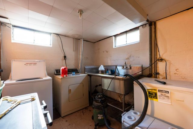 4146 Sexton Drive, Columbus, OH 43228