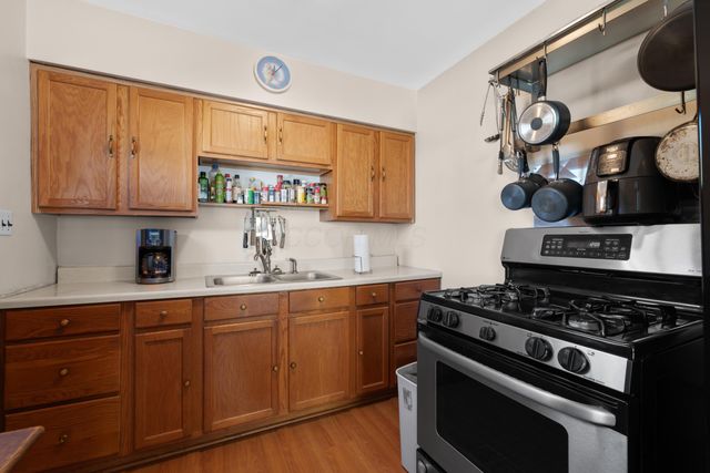 4146 Sexton Drive, Columbus, OH 43228