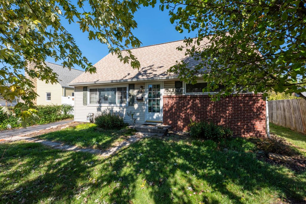 4146 Sexton Drive, Columbus, OH 43228