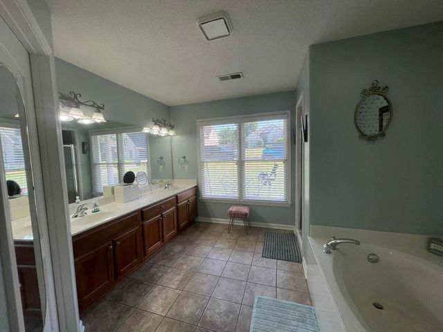11916 BERRY PATCH CV, Arlington, TN 38002