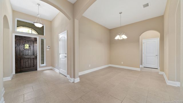 420 TROTTI CV, Cibolo, TX 78108