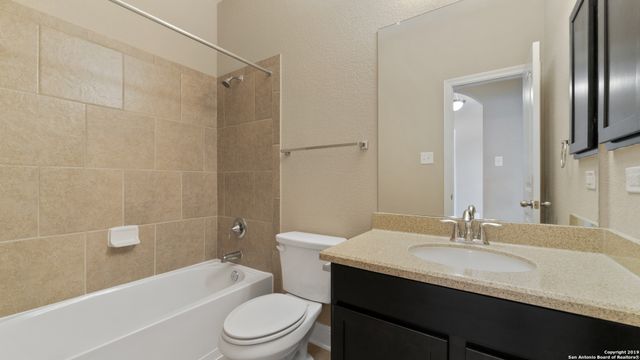 420 TROTTI CV, Cibolo, TX 78108