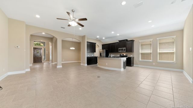 420 TROTTI CV, Cibolo, TX 78108