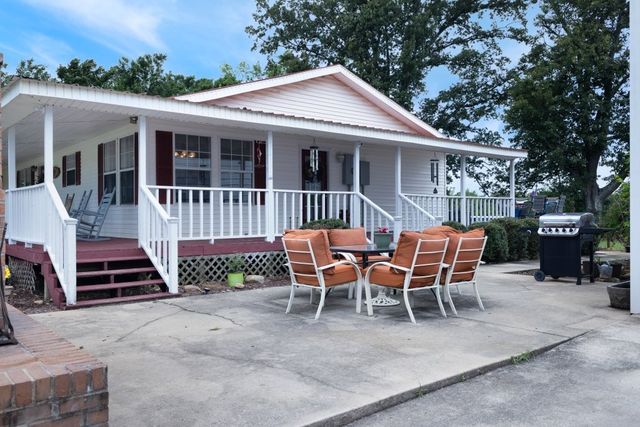 219 Thomas Farms Ln, Morrison, TN 37357