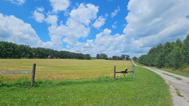 219 Thomas Farms Ln, Morrison, TN 37357