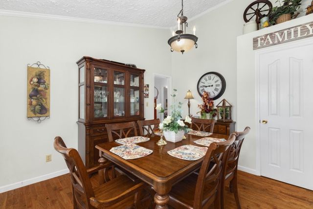 219 Thomas Farms Ln, Morrison, TN 37357