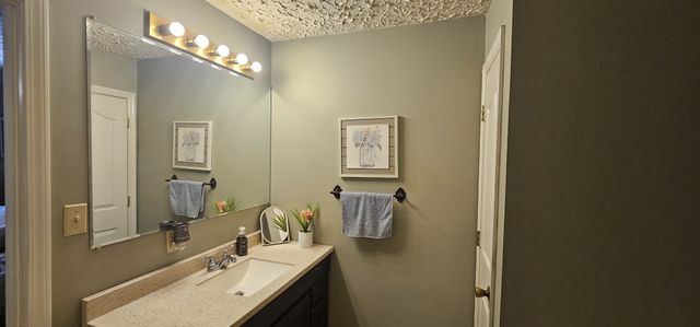 219 Thomas Farms Ln, Morrison, TN 37357