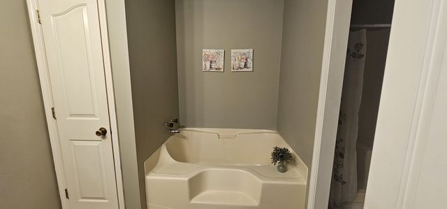 219 Thomas Farms Ln, Morrison, TN 37357