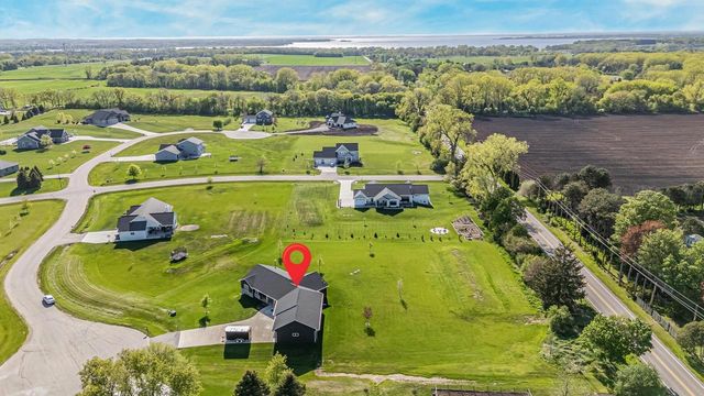 5412 WILDWOOD COURT, Winneconne, WI 54986
