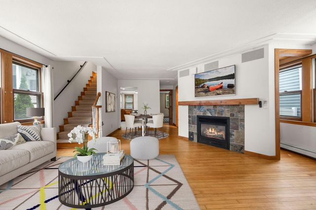 62 Juniper Street, Mahtomedi, MN 55115