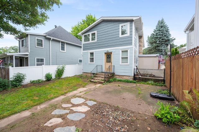 62 Juniper Street, Mahtomedi, MN 55115
