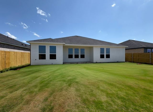 1011 Springview Lane, Mabank, TX 75147
