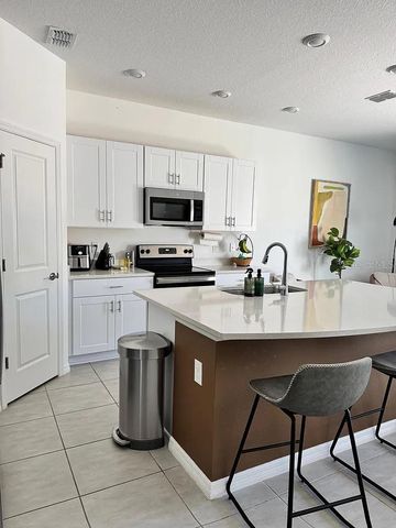 1572 SWAN SWIM DRIVE, Davenport, FL 33837