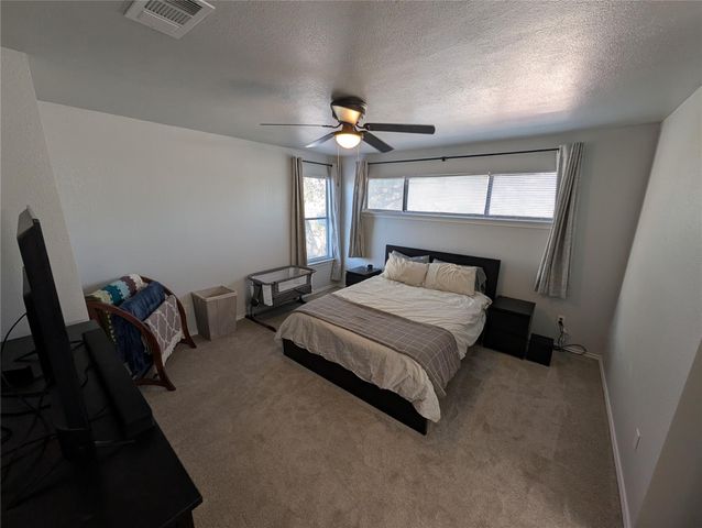 1802 Wagon Gap DR, Round Rock, TX 78681