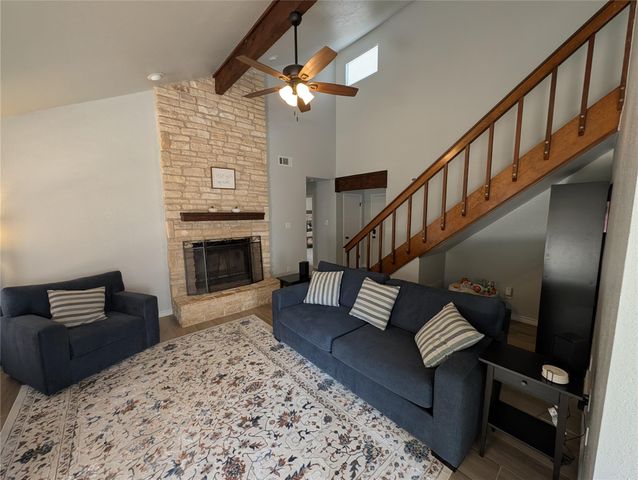 1802 Wagon Gap DR, Round Rock, TX 78681