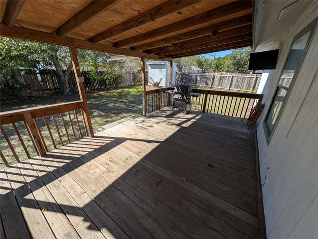 1802 Wagon Gap DR, Round Rock, TX 78681