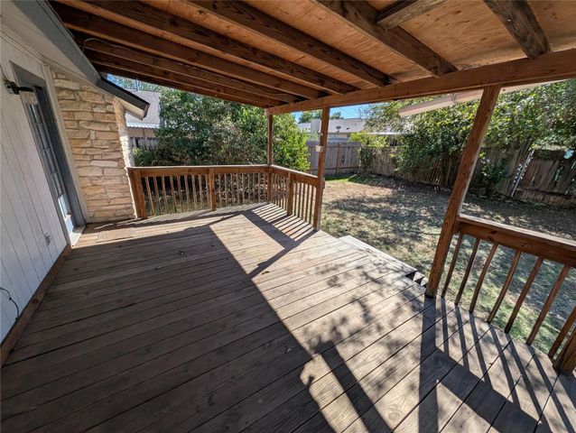 1802 Wagon Gap DR, Round Rock, TX 78681