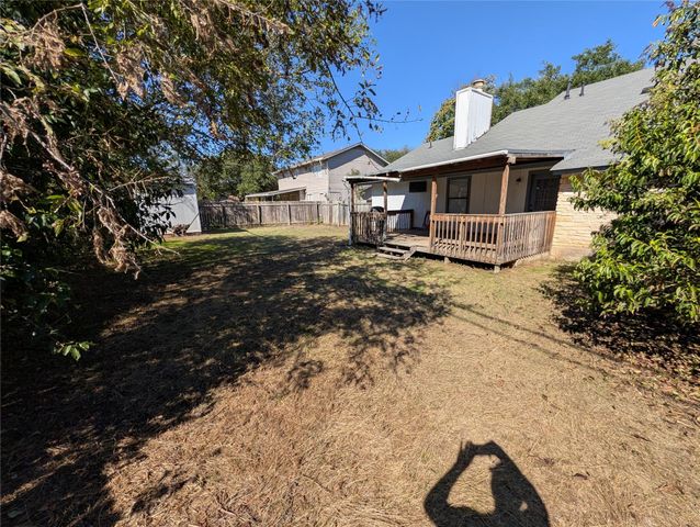 1802 Wagon Gap DR, Round Rock, TX 78681