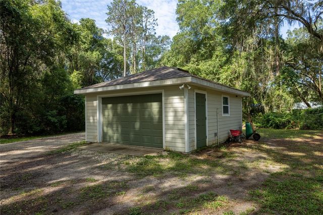 7517 NE 221ST STREET, Melrose, FL 32666