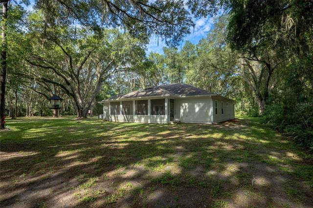 7517 NE 221ST STREET, Melrose, FL 32666