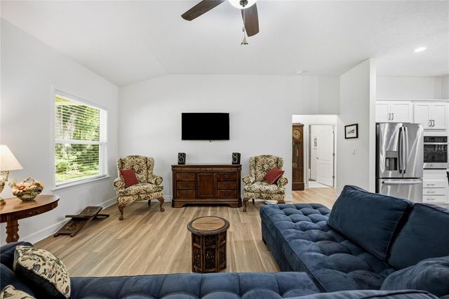 7517 NE 221ST STREET, Melrose, FL 32666
