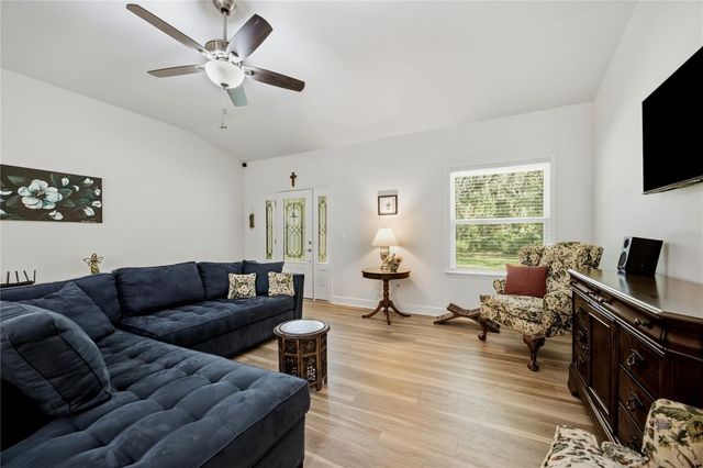 7517 NE 221ST STREET, Melrose, FL 32666