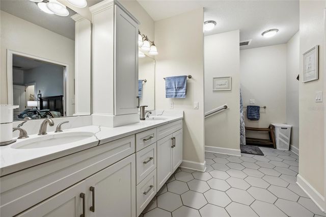 7517 NE 221ST STREET, Melrose, FL 32666