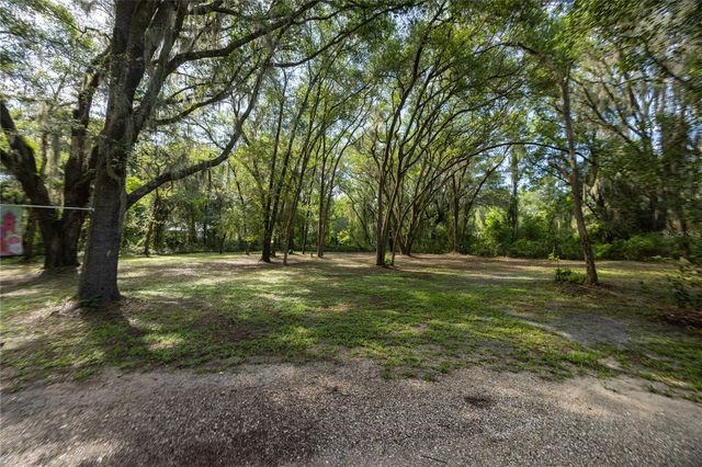 7517 NE 221ST STREET, Melrose, FL 32666