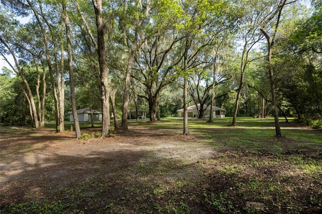 7517 NE 221ST STREET, Melrose, FL 32666