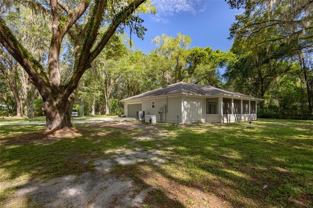 7517 NE 221ST STREET, Melrose, FL 32666