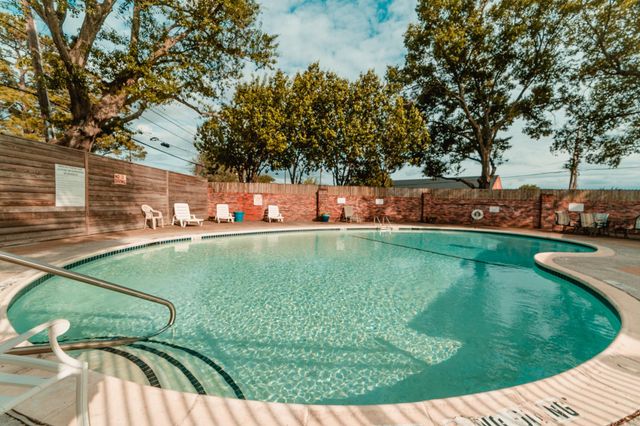 4866 Milwee Street 22, Houston, TX 77092