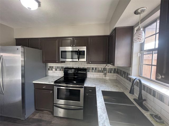 4866 Milwee Street 22, Houston, TX 77092