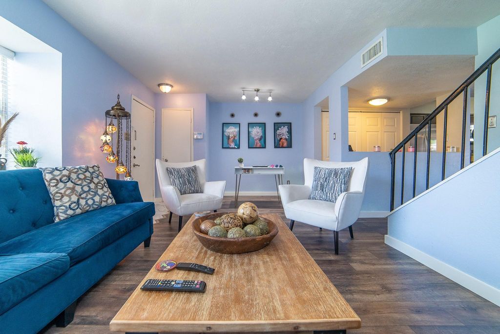 4866 Milwee Street 22, Houston, TX 77092