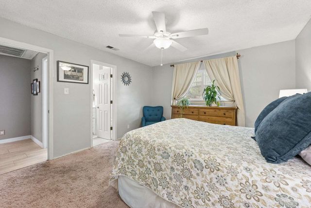 1820 Embudo Drive NE, Albuquerque, NM 87112