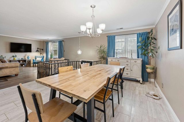 1820 Embudo Drive NE, Albuquerque, NM 87112