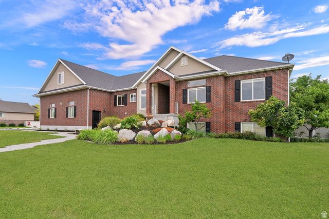2942 W 2175 S, West Haven, UT 84401