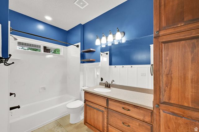 2942 W 2175 S, West Haven, UT 84401