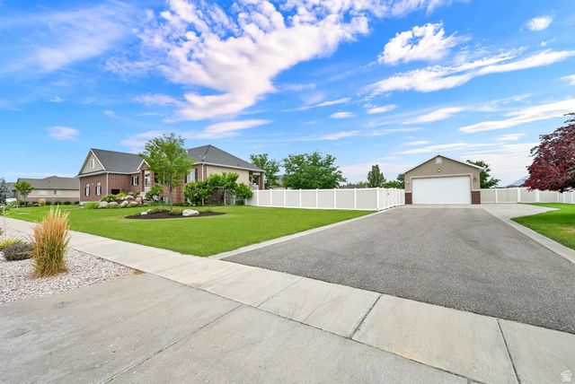 2942 W 2175 S, West Haven, UT 84401