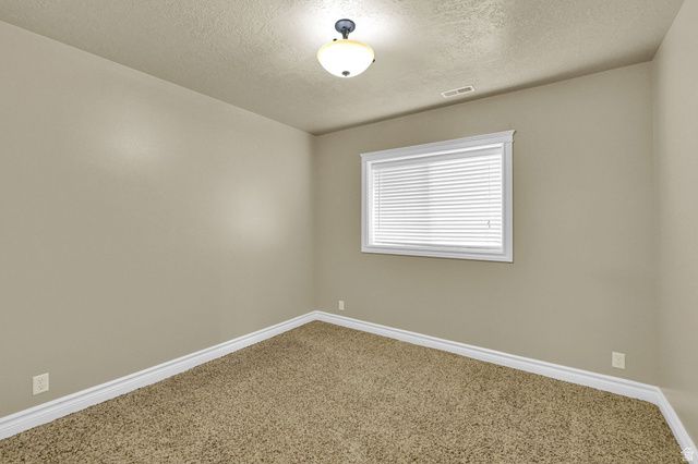 2942 W 2175 S, West Haven, UT 84401
