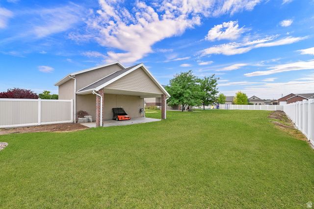 2942 W 2175 S, West Haven, UT 84401