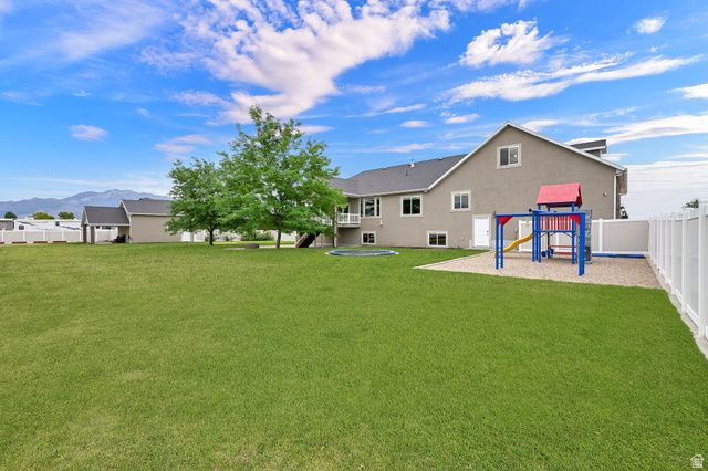 2942 W 2175 S, West Haven, UT 84401